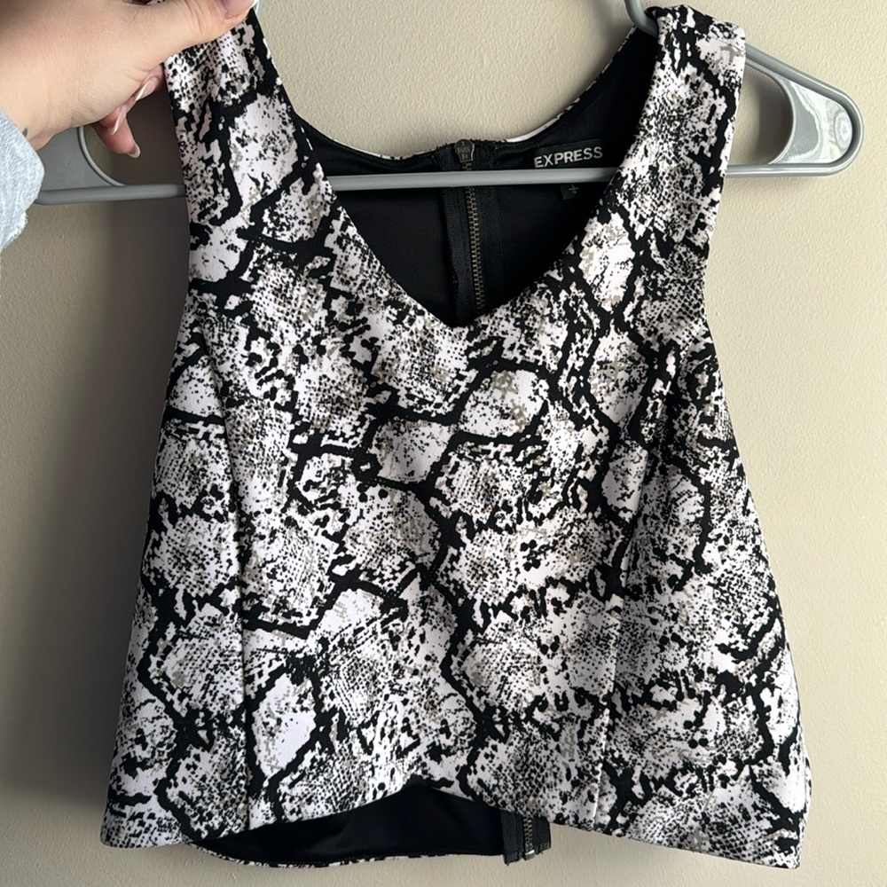 Women’s Express snake skin crop top
